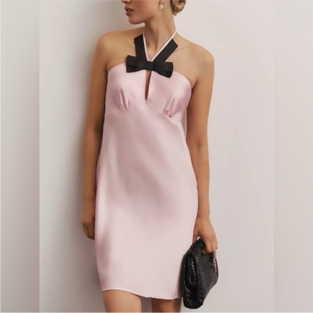 Elegant Pink Halter Dress